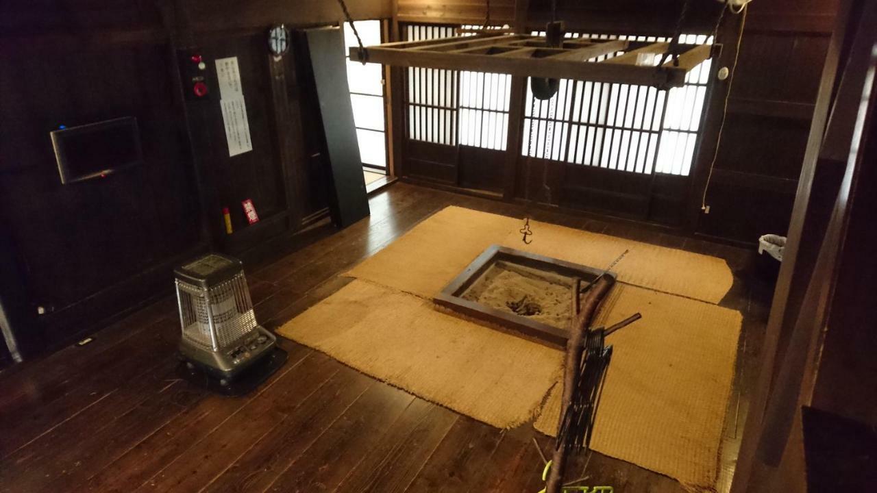 Gokayama Gassho No Sato Hotel Nanto Zewnętrze zdjęcie